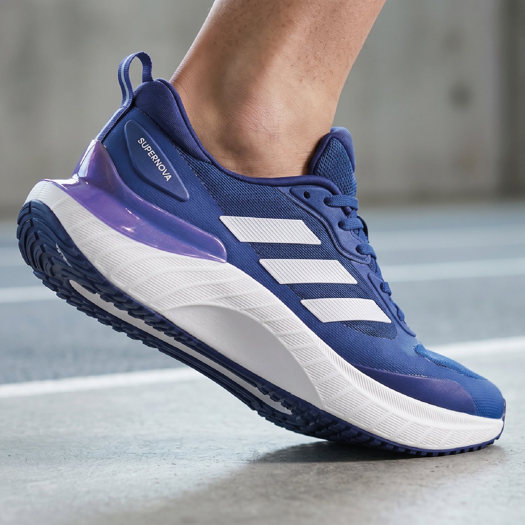 Adidas Supernova Magma