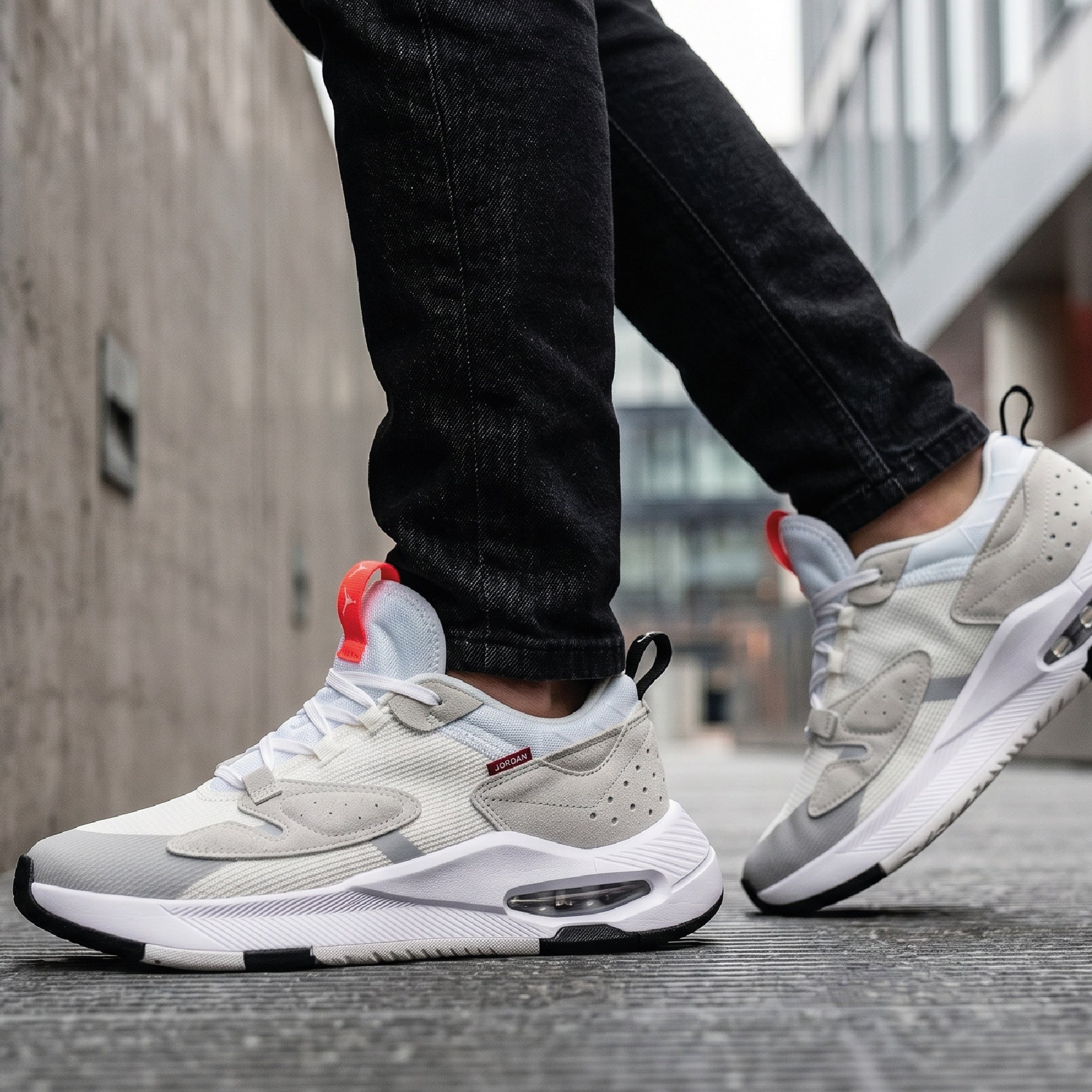 Jordan Air 200E