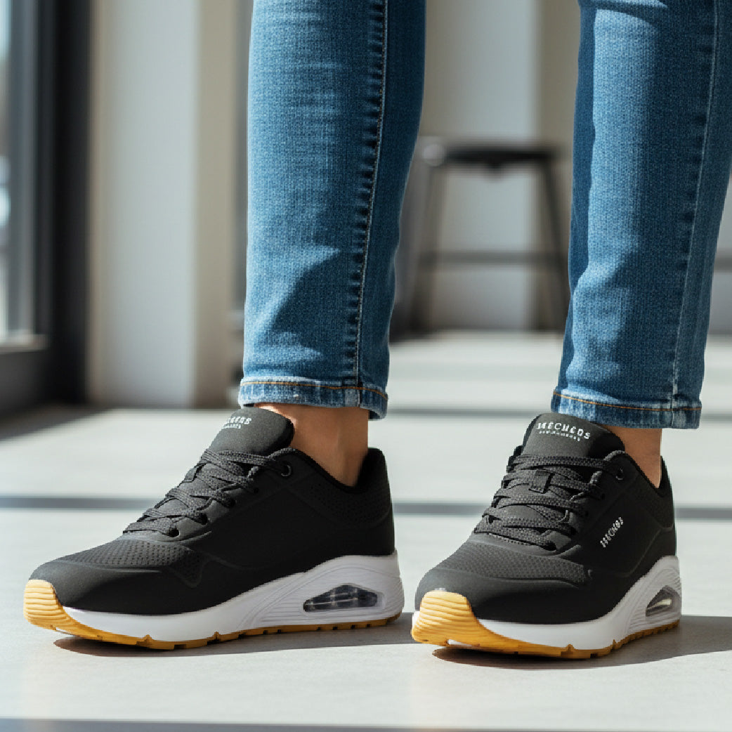 Skechers Uno